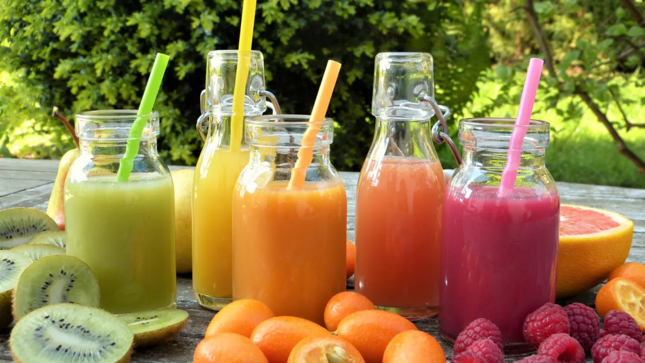 Refreshing summer drinks best served in glass